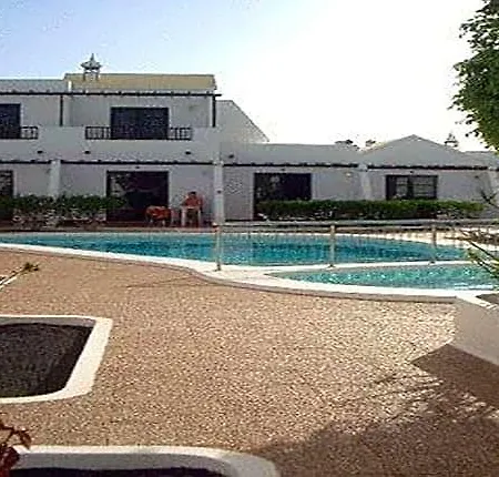 Apart Otel La Laguneta 2*
