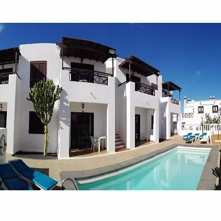 La Laguneta Puerto del Carmen (Lanzarote)